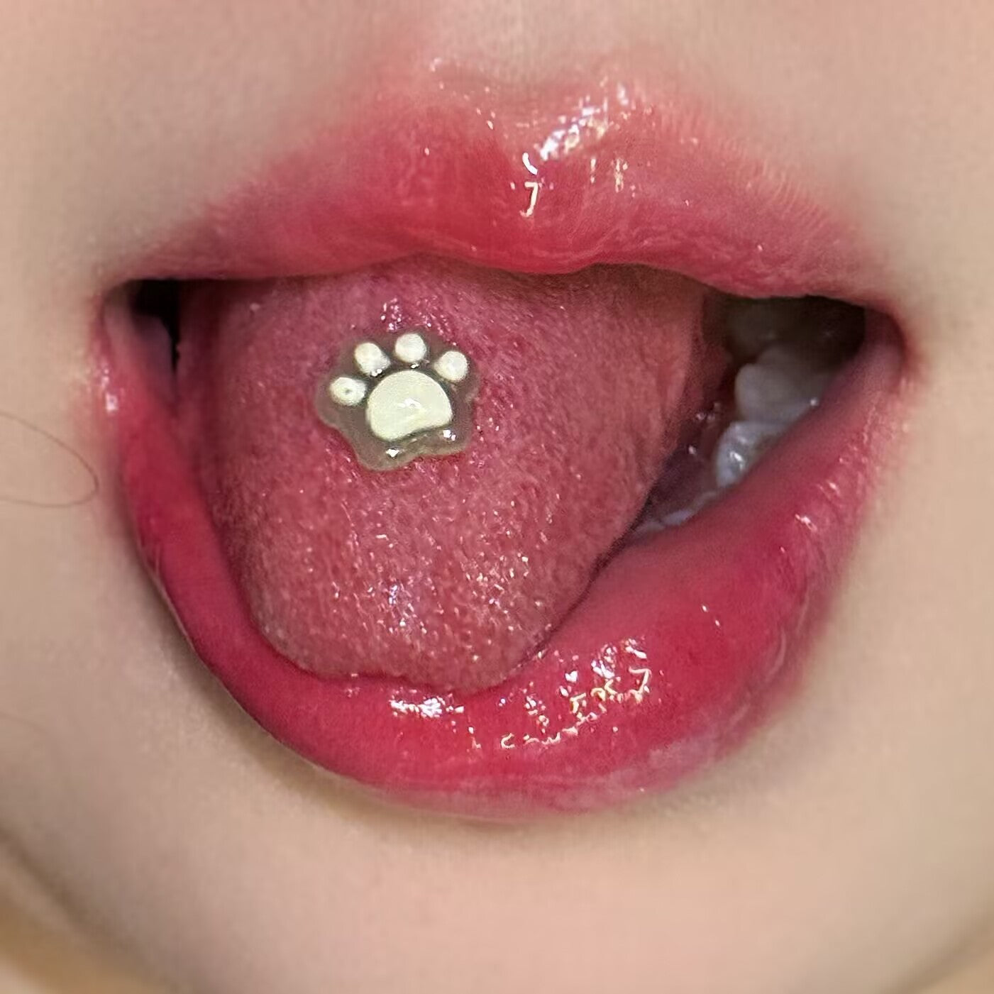 Translucent white resin cat paw tongue barbell, cute subtle body piercing jewelry
